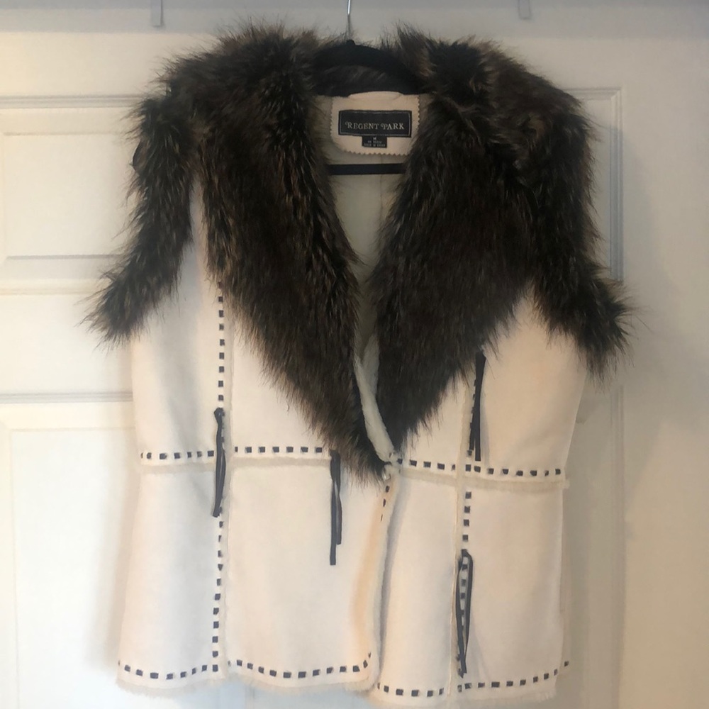 Regent Park faux fur vest